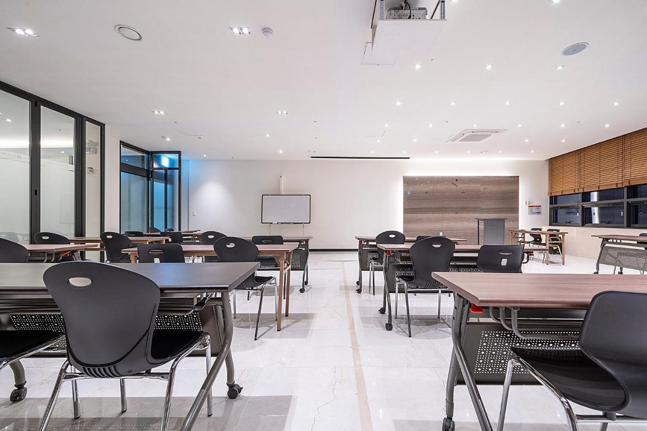 Wonju City Hotel Hyeoksin Extérieur photo