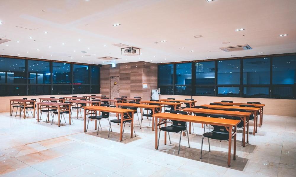 Wonju City Hotel Hyeoksin Extérieur photo