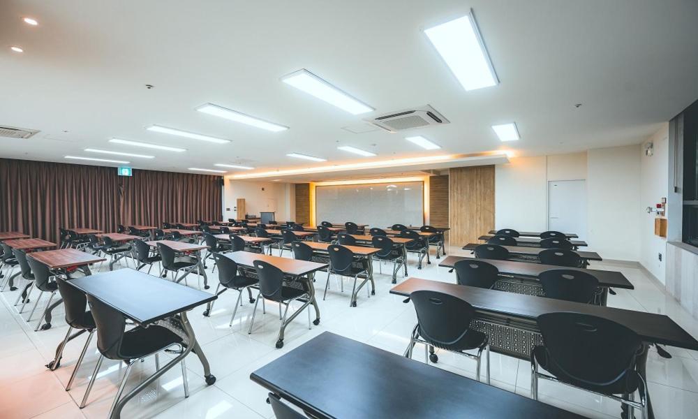 Wonju City Hotel Hyeoksin Extérieur photo